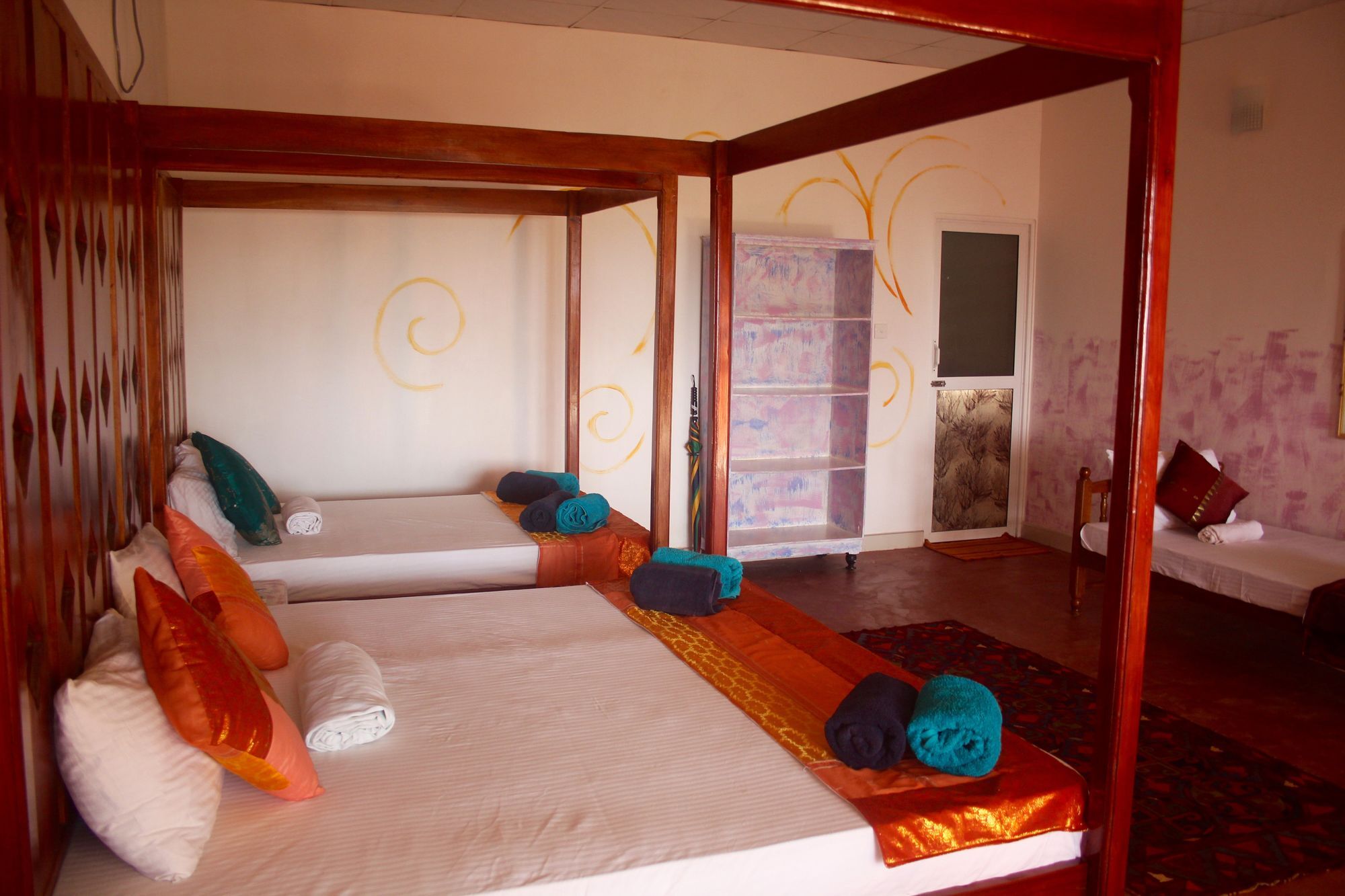 Golden Beach Cottages Trincomalee Exterior photo
